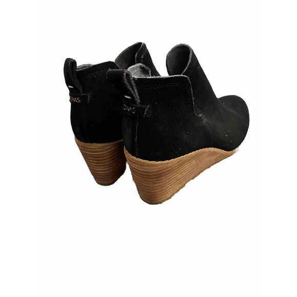 TOMS Kallie Womens 8 Black Suede Booties Stack Wedge Heel Casual Ankle Boots New - Picture 5 of 6